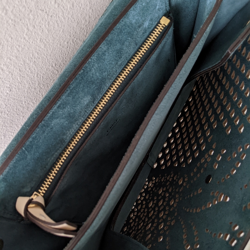 Chloe Calfskin Pineapple Perforated Faye Shoulder Bag - Picture 7 of 11